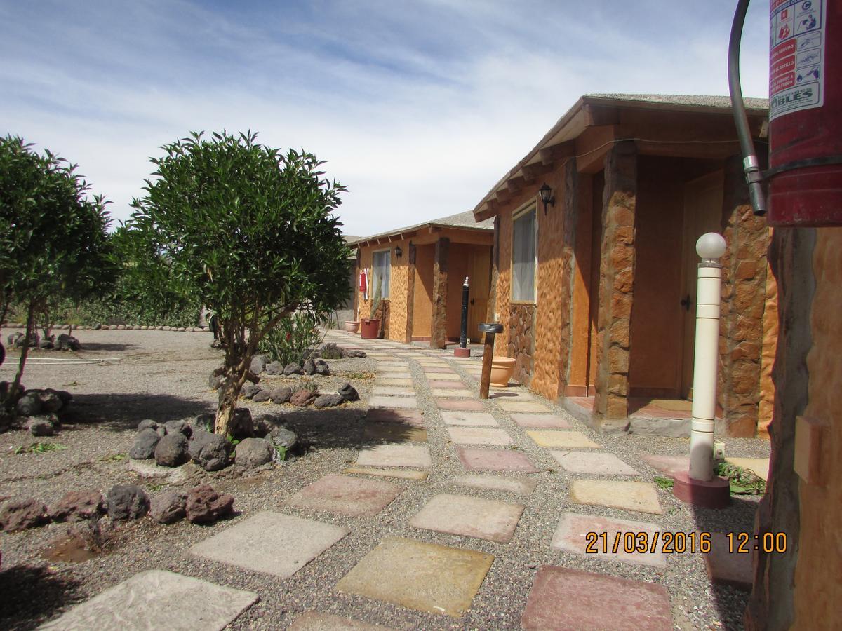 Cabanas Hara - Kara Villa Calama Exterior photo
